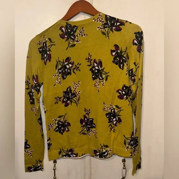 Ann taylor women's cardigan floral design small NWT - Picture 4 of 4